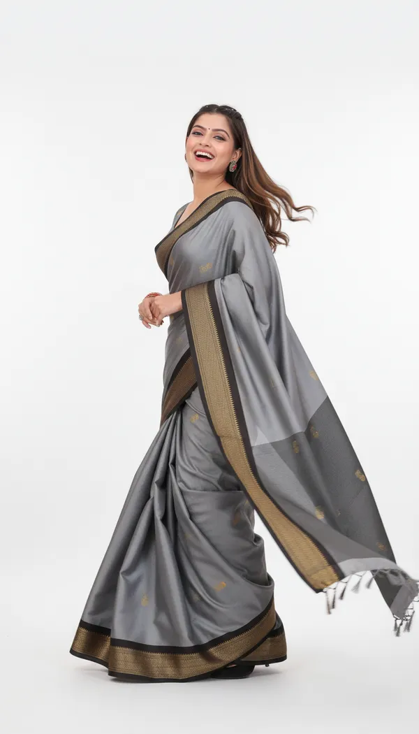 Grey_Cotton_Silk_Traditional_Saree_With_Running_Blouse_For_Women