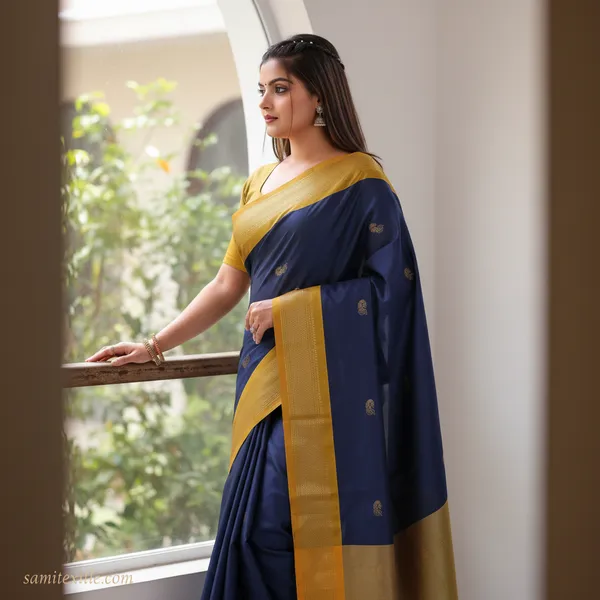 Navy_Blue_Cotton_Silk_Traditional_Saree_With_Running_Blouse_For_Women