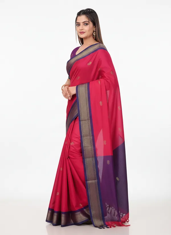 Red_Cotton_Silk_Traditional_Saree_With_Running_Blouse_For_Women