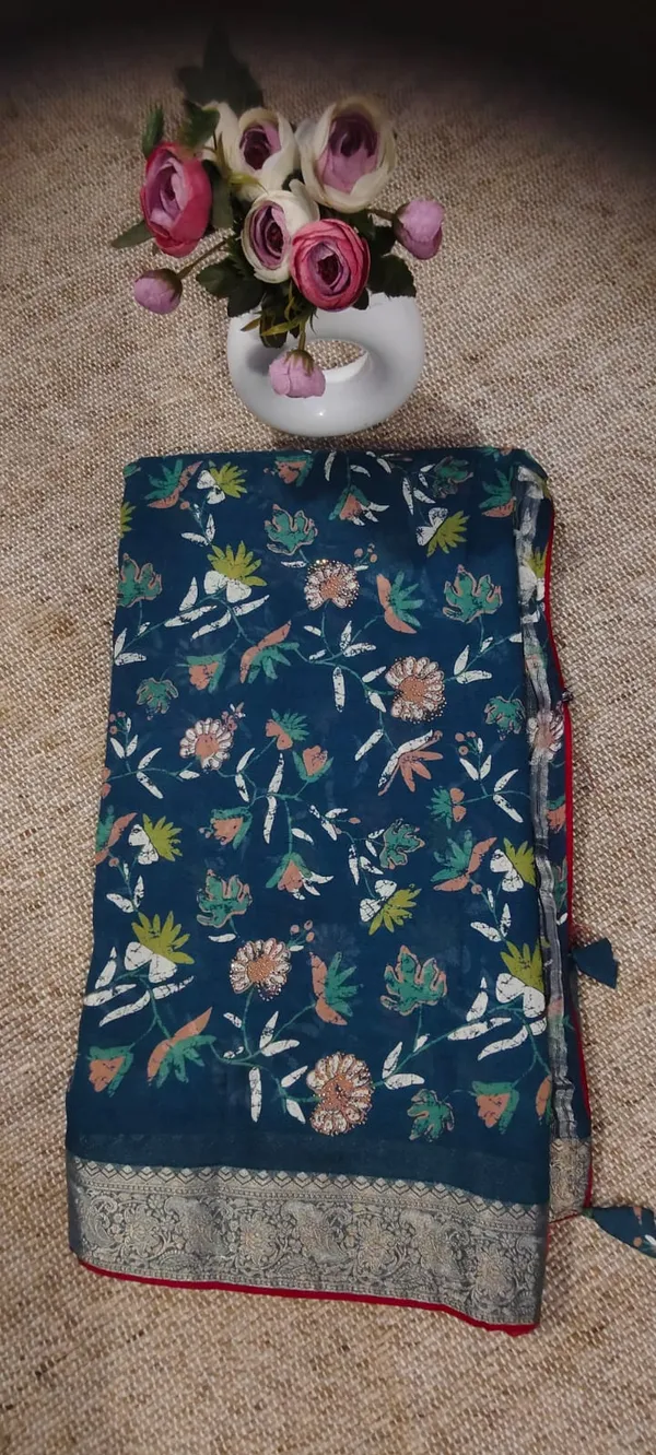 Navy_Blue_Floral_Print_Georgette_Saree_With_Red_Colour_Blouse_With_Zari
