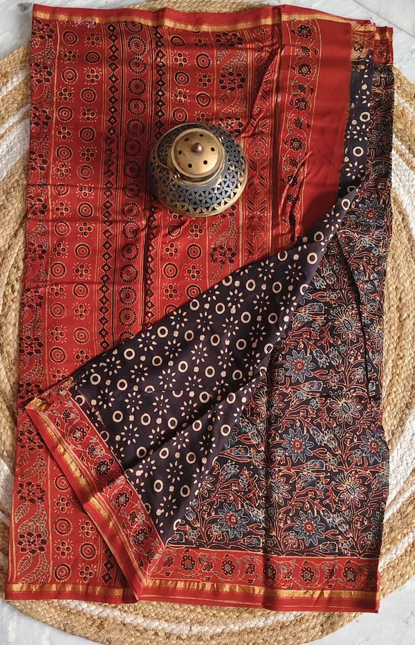 Ajrak_Hand_Block_Chanderi_Saree_With_Zari_Border-Red_&_Black