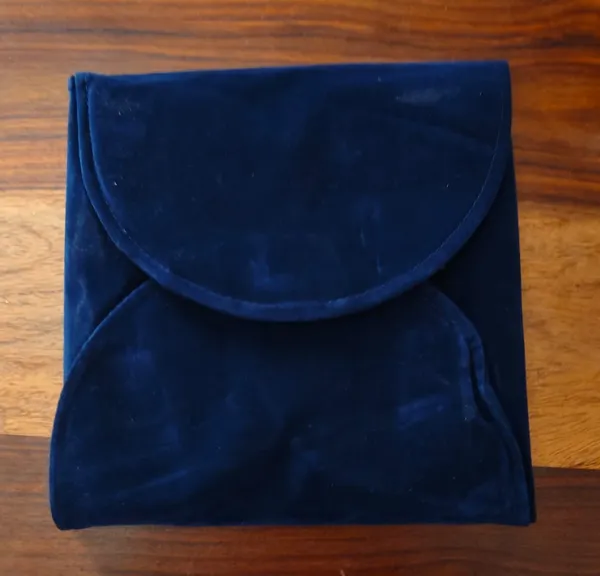 Foldable_Jwellery_Storage_Pockets_-_Navy_Blue/Black/Maroon/Black