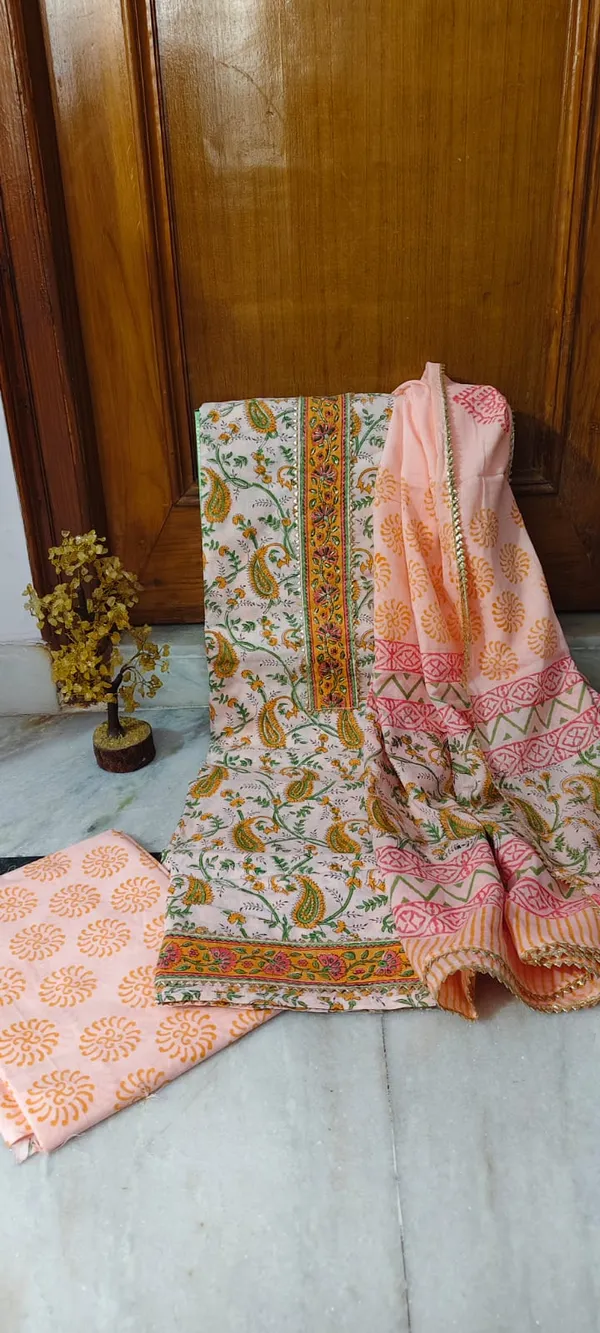 Hand_Block_Printed_Cotton_Unstitched_Suit_Material_With_Dupatta_-_Floral_Paisley_Design_(Off-White_&_Peach)