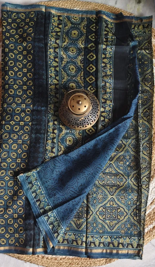 Blue_Ajrak_Handblock_Chanderi_Saree_With_Zari_Border