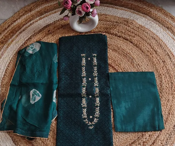 Emerald_Grace_Chanderi_Suit_Material