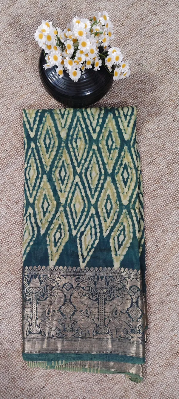 Green_&_Beige_Viscose_Chanderi_Saree_With_Zari_Border