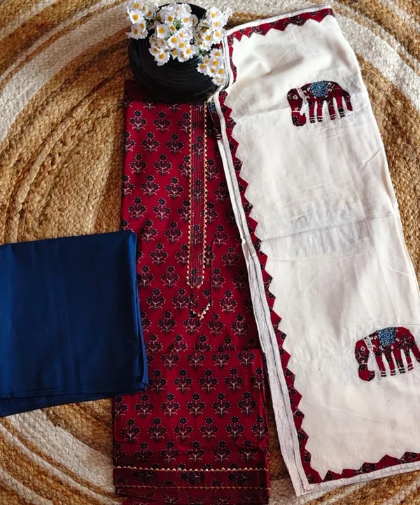 Handblock_Print_Cotton_Unstitched_Suit_Material_With_Aplique_Work_On_Dupatta_(Blue_And_Maroon)