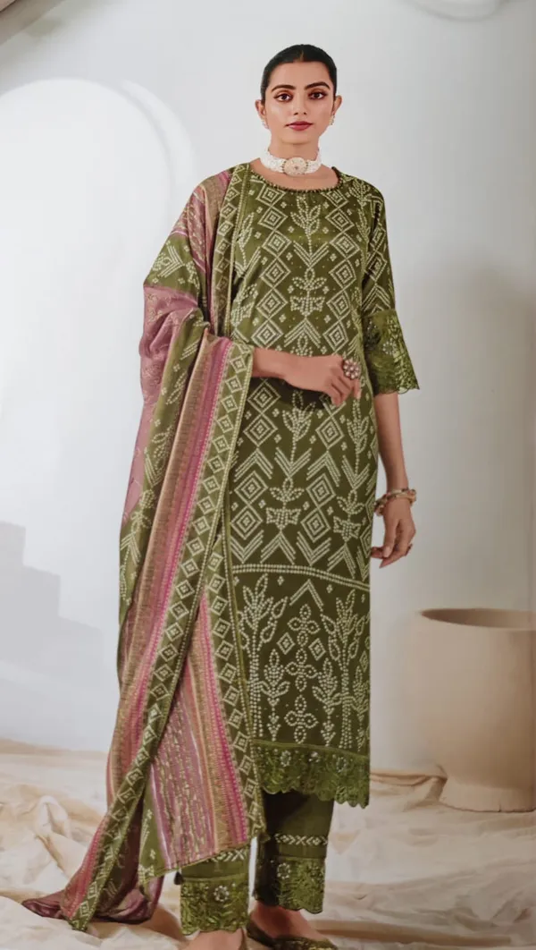 Musiln_Unstitched_Suit_Material_With_Beautiful_Lace_Work