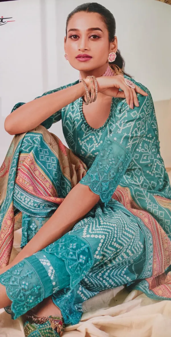 Muslin_Unstitched_Suit_Material_with_Lace_Work