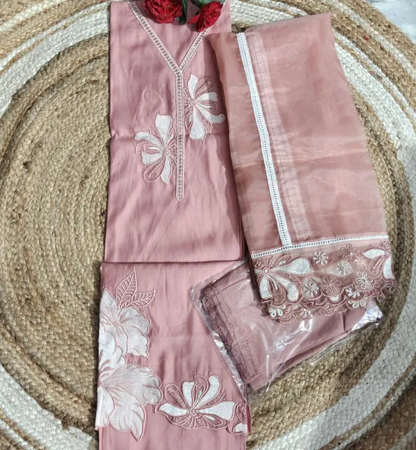 Pink_Embroidered_Unstitched_Unstitched_Suit_Fabric_With_Dupatta
