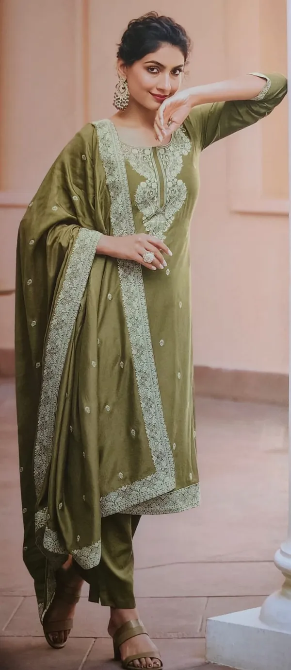 Pure_Muslin_Unstitched_Suit_Material_With_Elegant_Embroidery