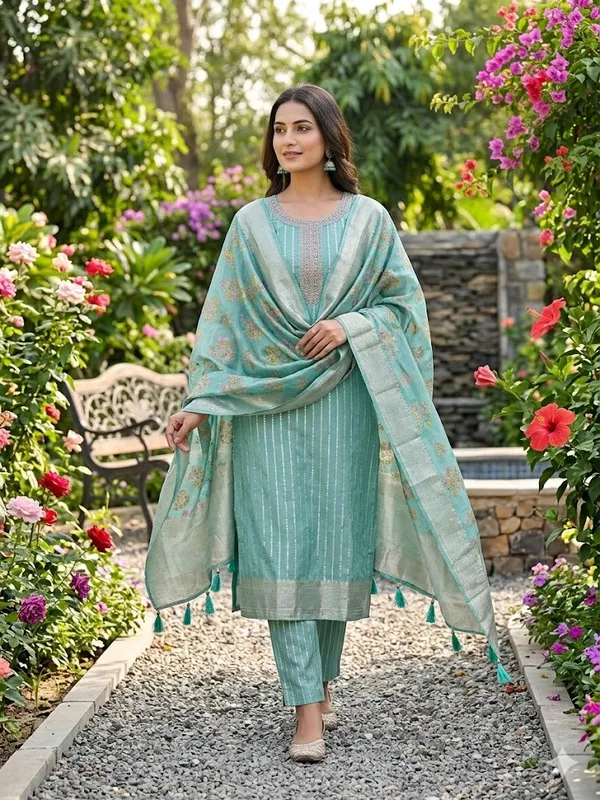 Pure_Muslin_With_Embroidered_Unstitched_Suit_with_Heavy_Dupatta