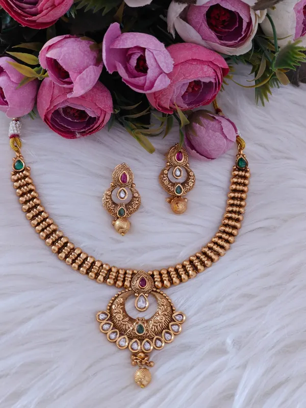 Traditional_Gold-Toned_Kundan_Necklace_Set_With_Multicolor_Stones