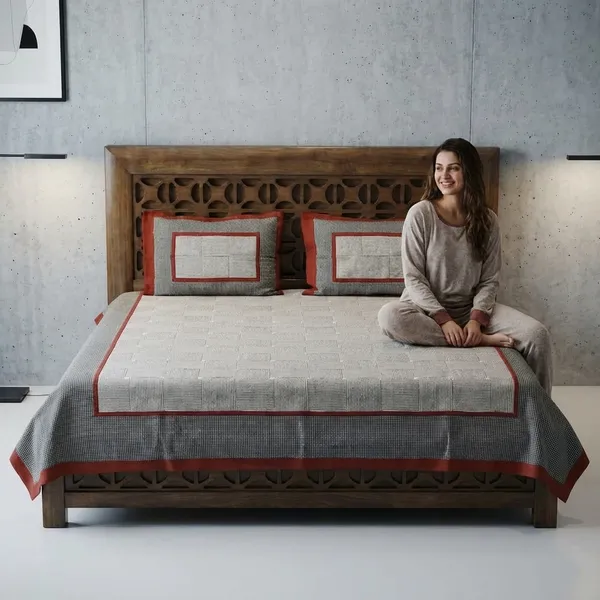 Elegant_Beige_Bedsheet_Set_With_Red_Border_And_Pillow_Covers