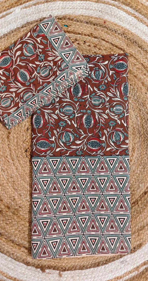 Beige_&_Brown_Floral_Print_Cotton_Bedsheet_With_2_Pillow_Covers