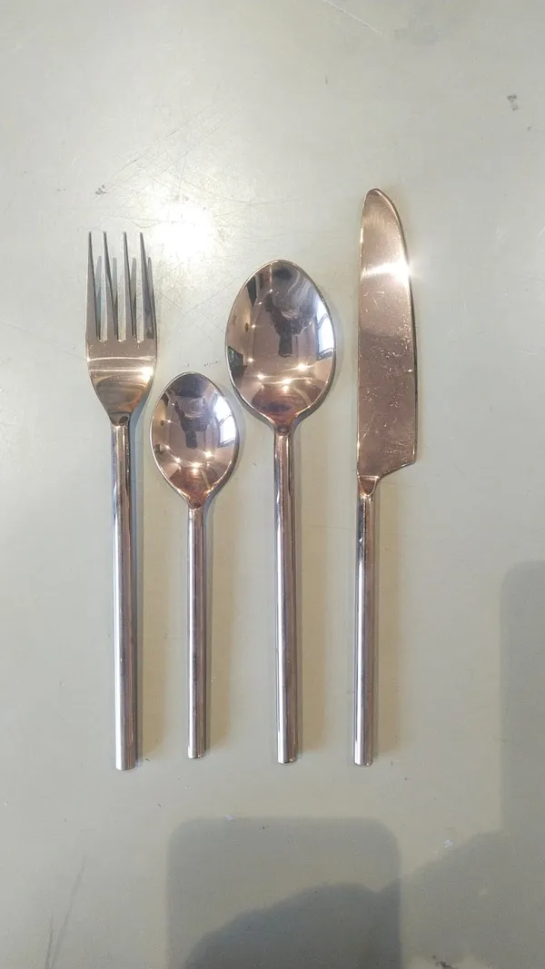 Silver_Coated_Mirror_Set_(_Set_Of_4_)