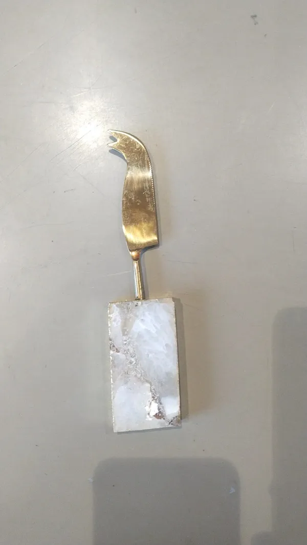 Brass_Cheese_Knife