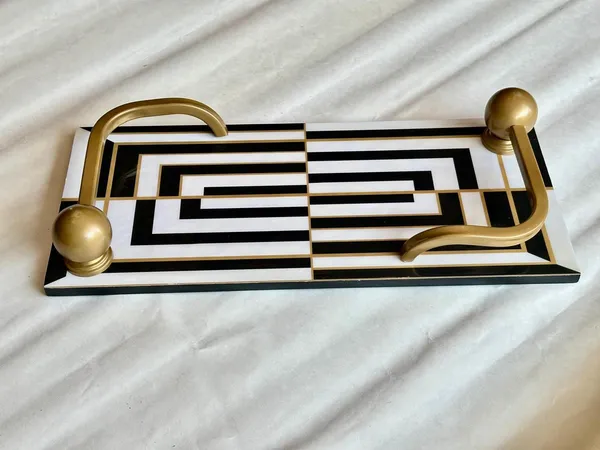 Brass_Alloy_Serving_Tray