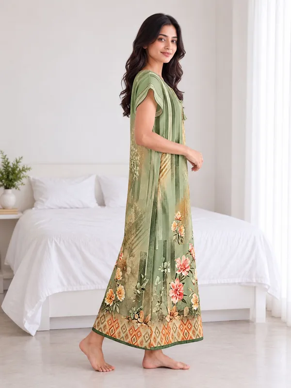 Didi_Nightwear_Digital_Alpine_Printed_Fancy_Sleeve_nighty