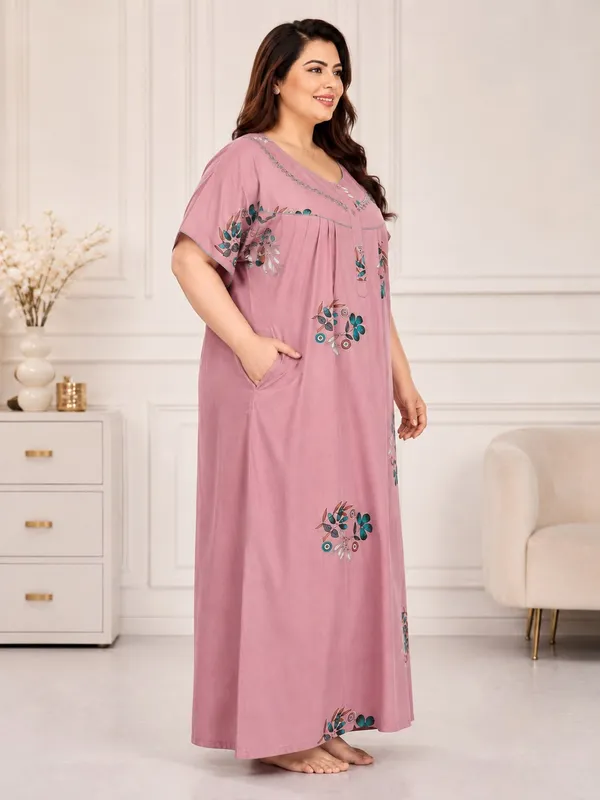 Plus_Size_Printed_Nighty_for_Women_�_Comfortable_Nightwear,