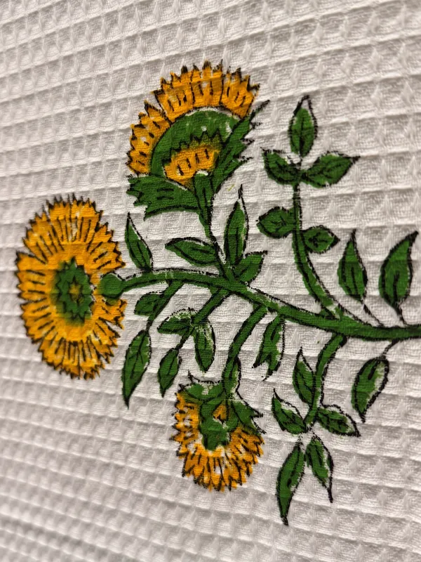 Sunflower_Premium_Waffle_Cotton_Towel_Set_of_3_|_1_Bath_Towel_&_2_Hand_Towels