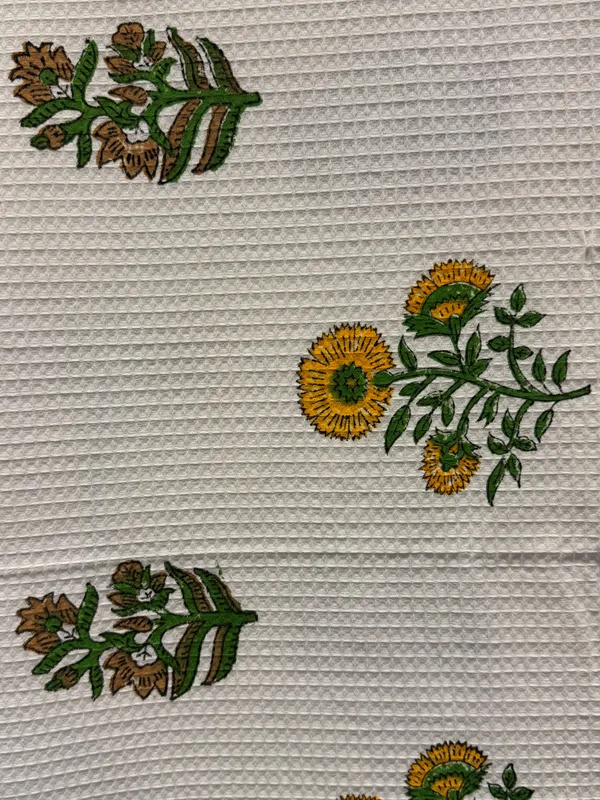 Sunflower_Premium_Waffle_Cotton_Towel_Set_of_3_|_1_Bath_Towel_&_2_Hand_Towels