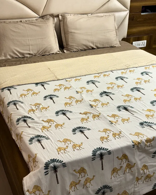 Desert_Palm_&_Camel_Print_Double_Bed_AC_Dohar_|_Lightweight_Reversible_Cotton_Summer_Blanket