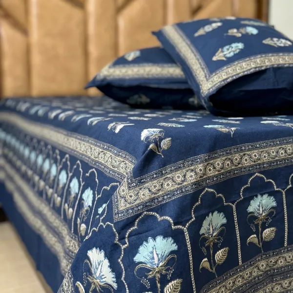 Maharaja_Royal_Indigo_Floral_Pure_Cotton_King_Size_Bedsheet_And_Two_Pillow_Covers_(108X108_Inches)