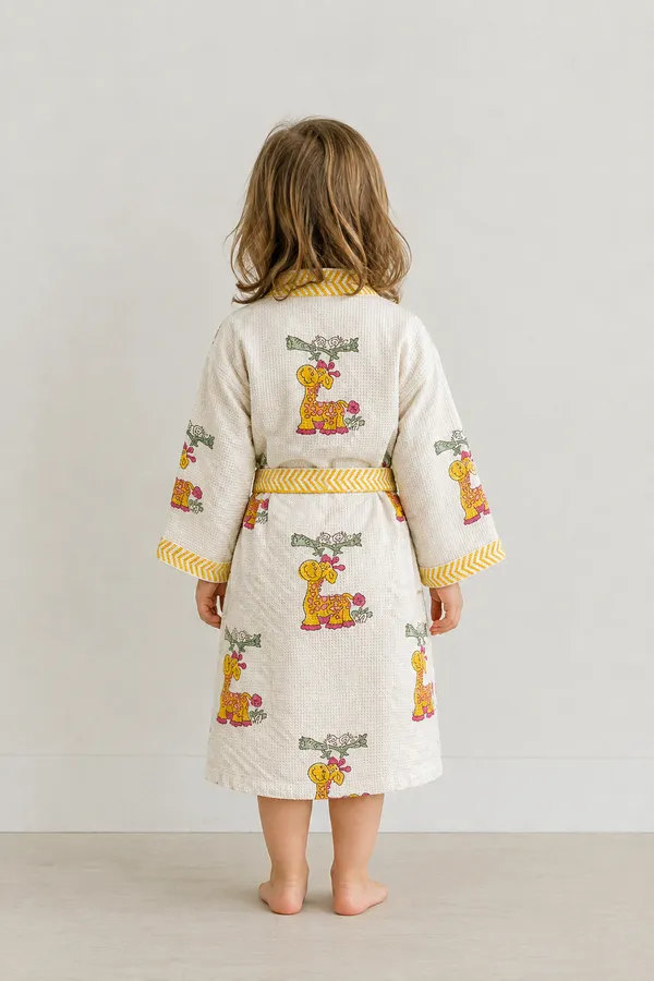 Giraffe_Kids_Cotton_Waffle_Bathrobe_–_Hand_Block_Printed_Animal_Design