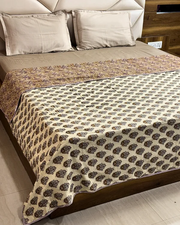Hand_Block_Print_Double_Bed_AC_Dohar_Blanket_–_Reversible_Lightweight_Cotton_Summer_Quilt_with_Traditional_Floral_Motif