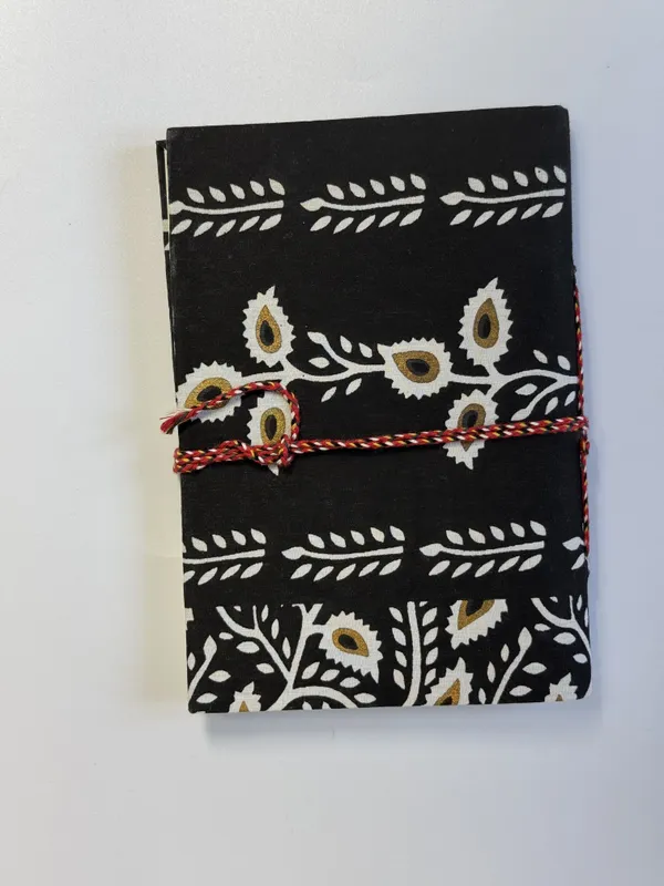 Handmade_Cotton_Fabric_Cover_Diary_–_Aesthetic_Cloth_Bound_Journal_|_Eco-Friendly_Notebook_for_Writing,_Sketching_&_Gifting