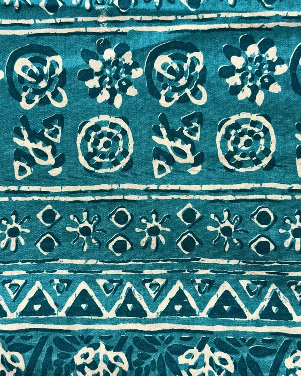 Jaipur_Teal_Gulmohar_Queen_Size_Bedsheet_And_Two_Pillow_Covers_90_X_100