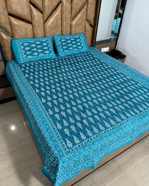 Jaipur_Teal_Gulmohar_Queen_Size_Bedsheet_And_Two_Pillow_Covers_90_X_100