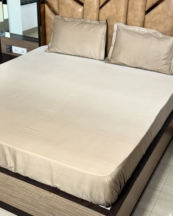 Luxury_Beige_Solid_Bedsheet_Set_with_2_Pillow_Covers_–_Soft_Elegant_Bedding_for_Bedroom