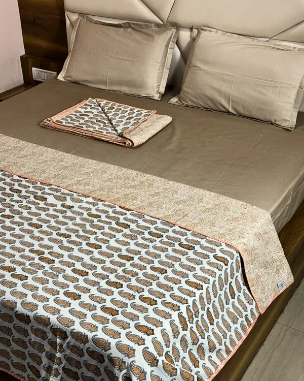Paisley_Bloom_Cotton_AC_Dohar_for_Single_Bed_–_Reversible_Lightweight_Summer_Blanket_(Pair_Pack)