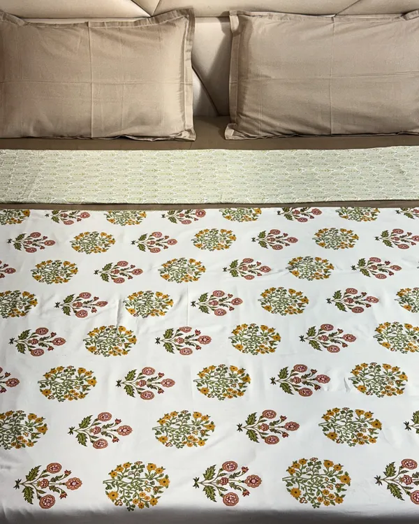 Premium_Floral_Single_Bed_AC_Dohar_Blanket_Pair_|_Soft_Lightweight_Reversible_Summer_Blanket_Set