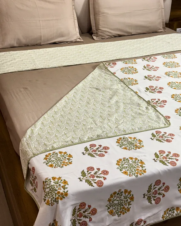 Premium_Floral_Single_Bed_AC_Dohar_Blanket_Pair_|_Soft_Lightweight_Reversible_Summer_Blanket_Set