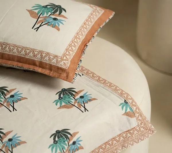 Marwar_Palm_Oasis_King_Xl_Bed_Sheet_And_Two_Pillow_Covers_108X108