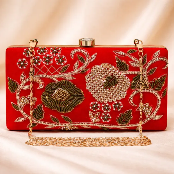 Red_Polyurethane_Clutch_For_Women