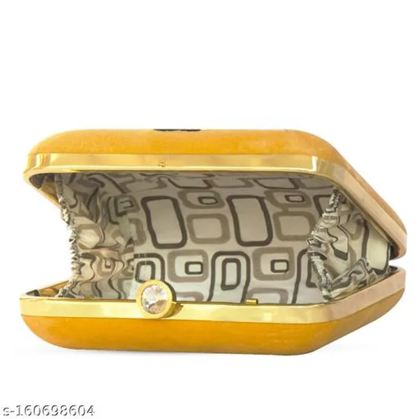 Gold_Polyurethane_Clutch_For_Women