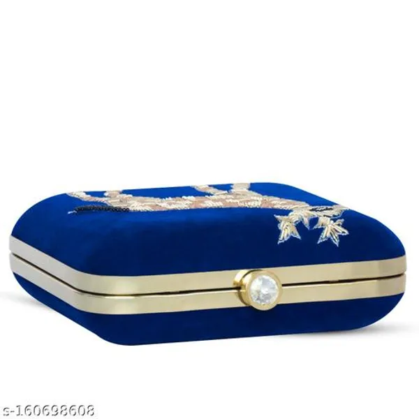 Black_Polyurethane_Clutch_For_Women