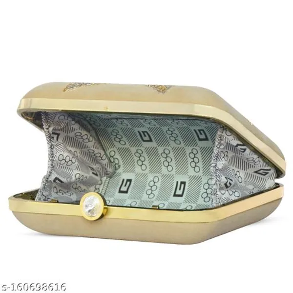 Gold_Polyurethane_Clutch_For_Women