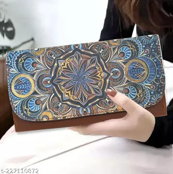 Brown_Polyurethane_Clutch_For_Women