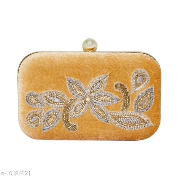 Gold_Polyurethane_Clutch_For_Women