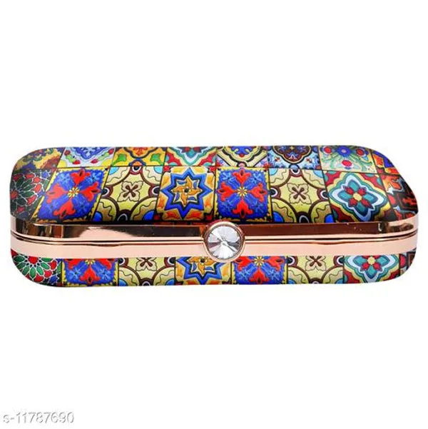 Multicolor_Polyurethane_Clutch_For_Women