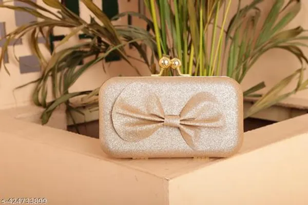 Gold_Polyurethane_Clutch_For_Women