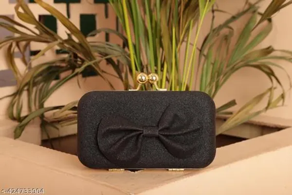 Black_Polyurethane_Clutch_For_Women