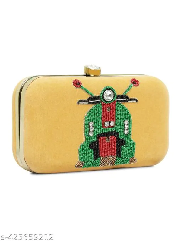 Gold_Polyurethane_Clutch_For_Women