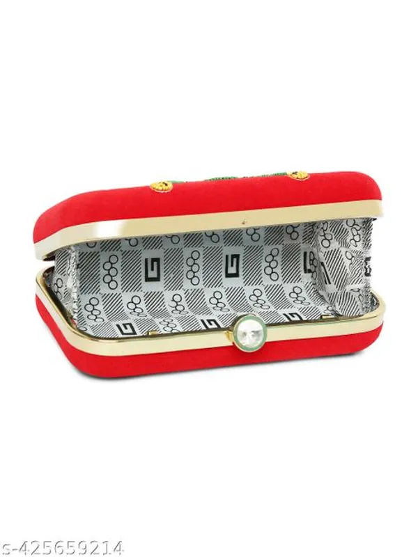 Red_Velvet_Clutch_For_Women