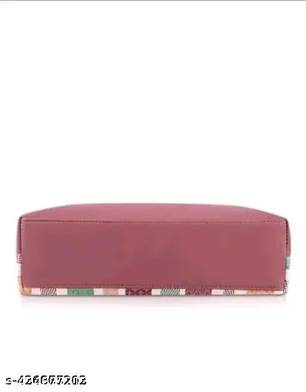 Casual_Polyurethane_Handbag_For_Women